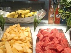 -金滏山烤肉·海鲜·火锅自助餐厅(襄阳万达店)