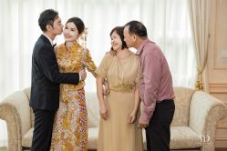 -予白婚纱礼服馆