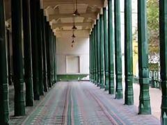 -艾提尕尔清真寺