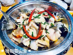 -隔壁老王·家常云南菜(花巷店)