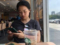 -星巴克(福州长乐长山湖分店)