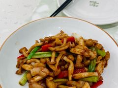 蘑菇虾仁-大树餐厅(红旗街万达店)