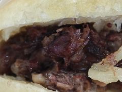 -闫家驴肉老店(华电一校店)