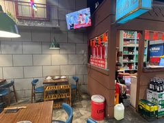 -超越炭火牛蛙火锅鸡(河东店)