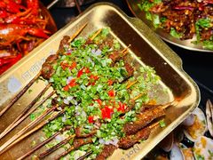 -何师烧烤Pro ·小龙虾·江湖川菜·精酿啤酒(太古里旗舰店)