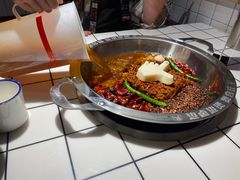 -贤合庄卤味火锅(时代广场店)