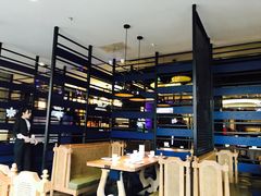 面包甜点陈列柜-马仕玖煲·融合菜·酥不腻烤鸭(人大店)