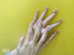 -首脑美容美发化妆美甲培训学校(龙岗校区)
