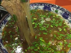 -老新隆牛肉锅贴(新街口店)