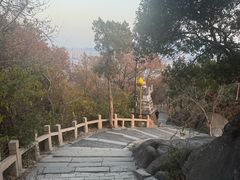 -灵岩山风景区