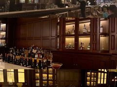 -LONG BAR 廊吧(外滩华尔道夫酒店)