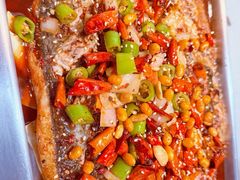 -鸣记脆皮烤鱼(岐山路店)