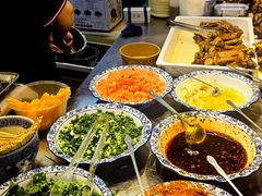 -八一路好吃街(雨田商务大厦店)