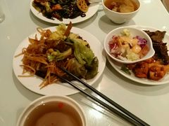 -裕龙汤泉
