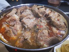 锅仔排骨-老殷锅仔