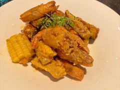 -港丽餐厅(高德置地店)