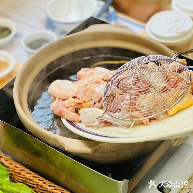 冬日必备热鸡汤～