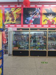 -逝水玩具折扣店