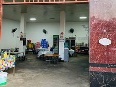 -乔岩保应烧烤店