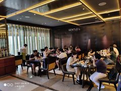 大堂-大中华希尔顿酒店-念自助餐·嗨啤·小龙虾