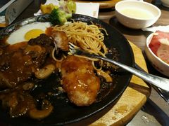 -豪享来牛排(人民店)