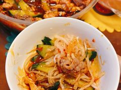 -周良天山牛杂城(天山路总店)