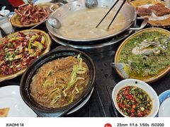 -老来福·非遗酸汤兔(凯旋路店)