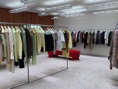 -Acne Studios(芮欧百货店)
