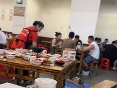 -冶建镜子·老南昌大排档·江西虾王(总店)