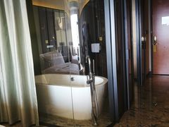 -厦门途易蓝罗约海景温泉酒店(园博苑地铁站店)