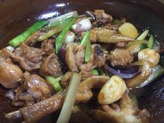 -大富蚝乌东哥饭店·石锅鱼杂·柠檬鸭(革新路店)