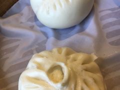 -新梅华·茶点餐厅(欧尚店)