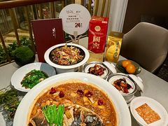 -悦融琥珀·京鲁菜·海味珍品(西单店)