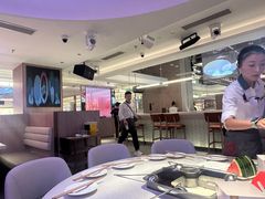 -海底捞火锅(杭州庆春路夜宵主题店)
