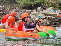 -安吉龙王山峡谷漂流