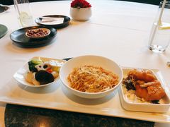 三号黄浦会の瑶柱桂花炒米粉-三号黄浦会Canton Table