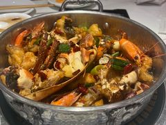 -七欣天香辣蟹火锅(闵行浦江欢乐颂店)