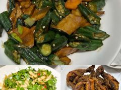 -小桃红·东北菜·春饼烤鸭(南阳湖街店)