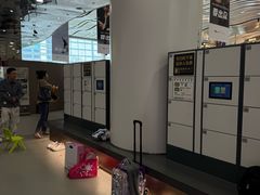 -冰纷万象滑冰场(沈阳万象城店)
