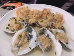 蒜茸生蚝-四川小胡子海鲜(丁村万人海鲜广场店)