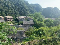 -高荡千年布依古寨旅游景区