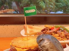 -Thanks美式餐厅(汉堡咖啡店)