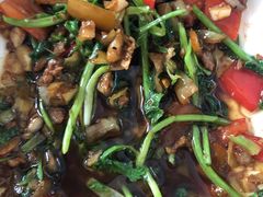 -胡胖子有点味·湘鄂菜(花桥中百仓储店)