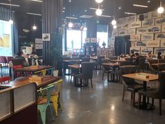 -汽车博物馆主题餐厅