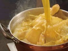 -禄婶鸡煲·打边炉