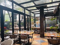 -Golden Lily河内巴黎法越料理餐厅(建国西路店)