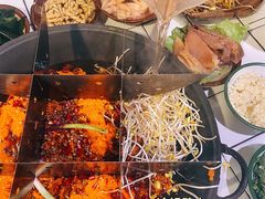-财二舅火锅招待所