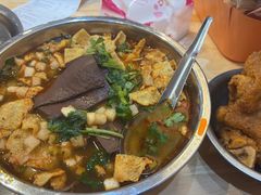 -柳州肥姨妈大骨螺蛳粉(沙河店)