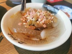 -肖四女乐山跷脚牛肉(南汇大学城生活广场店)