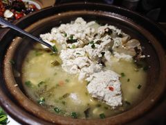 -魏铭鱼头捞饭(晋阳路店)